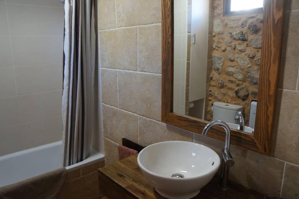 Вилла Ca Na Mar: Charming House In The Heart Of Bunyola, Tramuntana Экстерьер фото